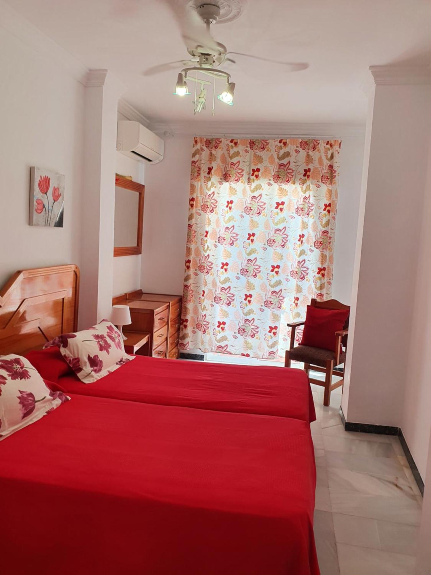 Rico Apartaments Animas Нерха Номер фото